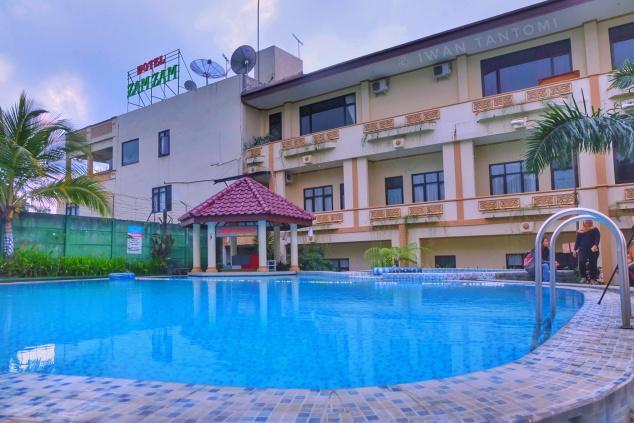 Zamzam Hotel And Resort Batu  Extérieur photo
