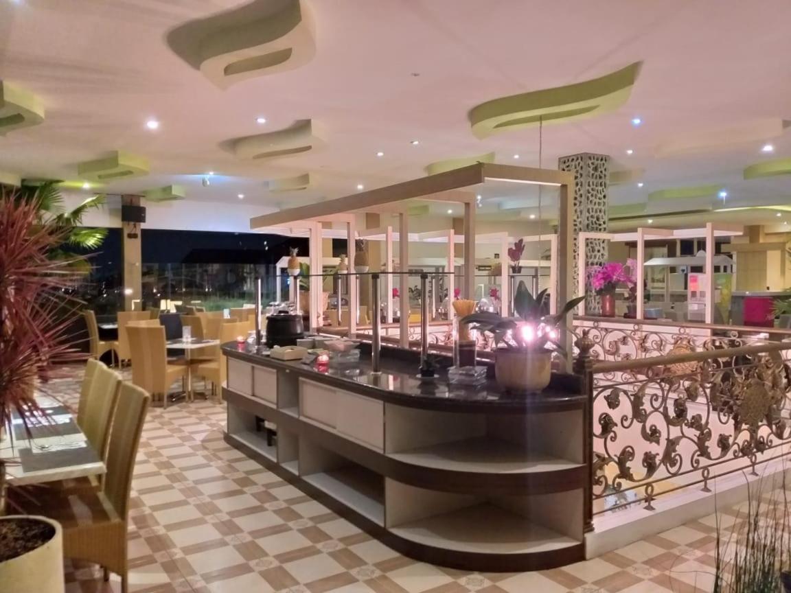 Zamzam Hotel And Resort Batu  Extérieur photo
