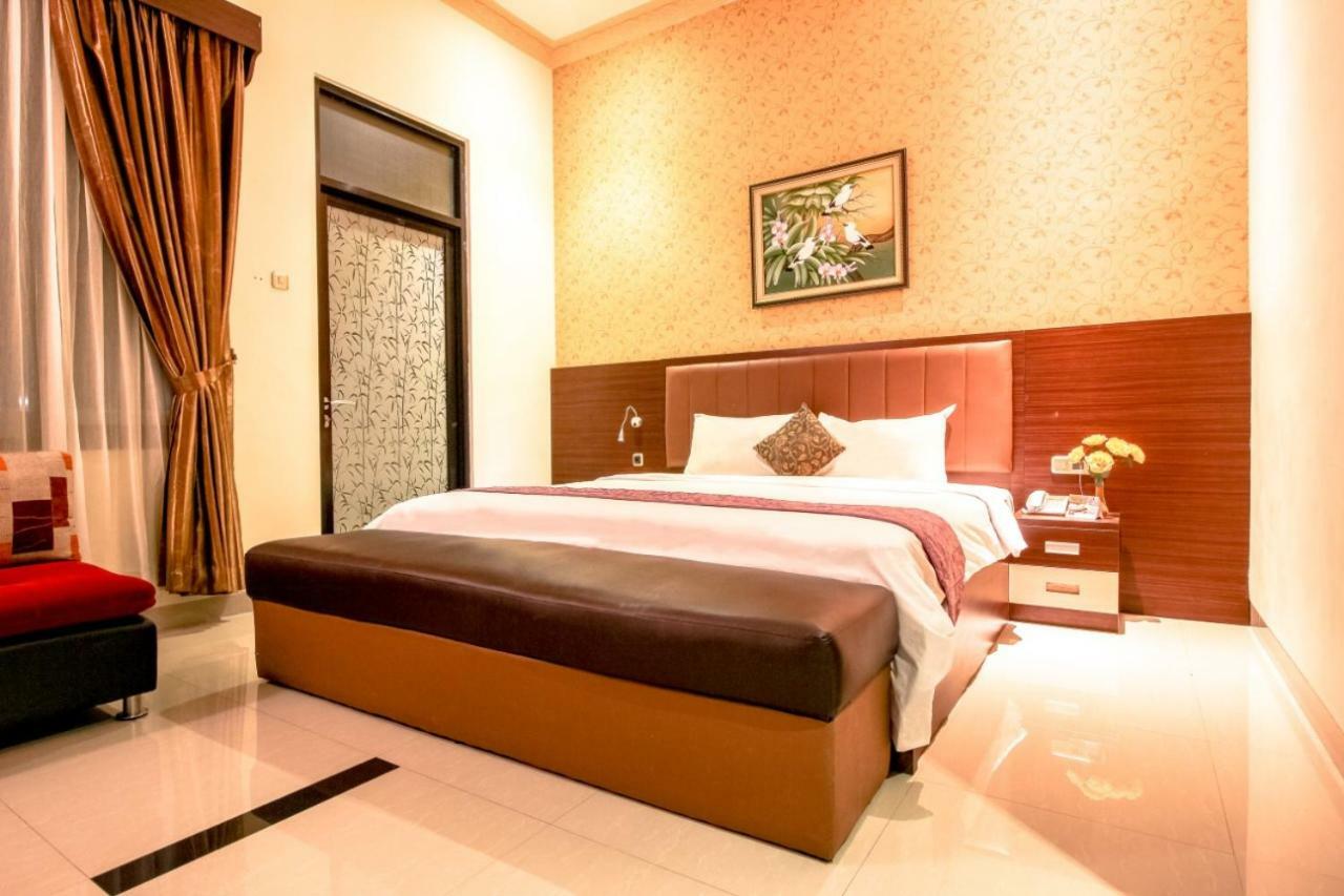 Zamzam Hotel And Resort Batu  Extérieur photo