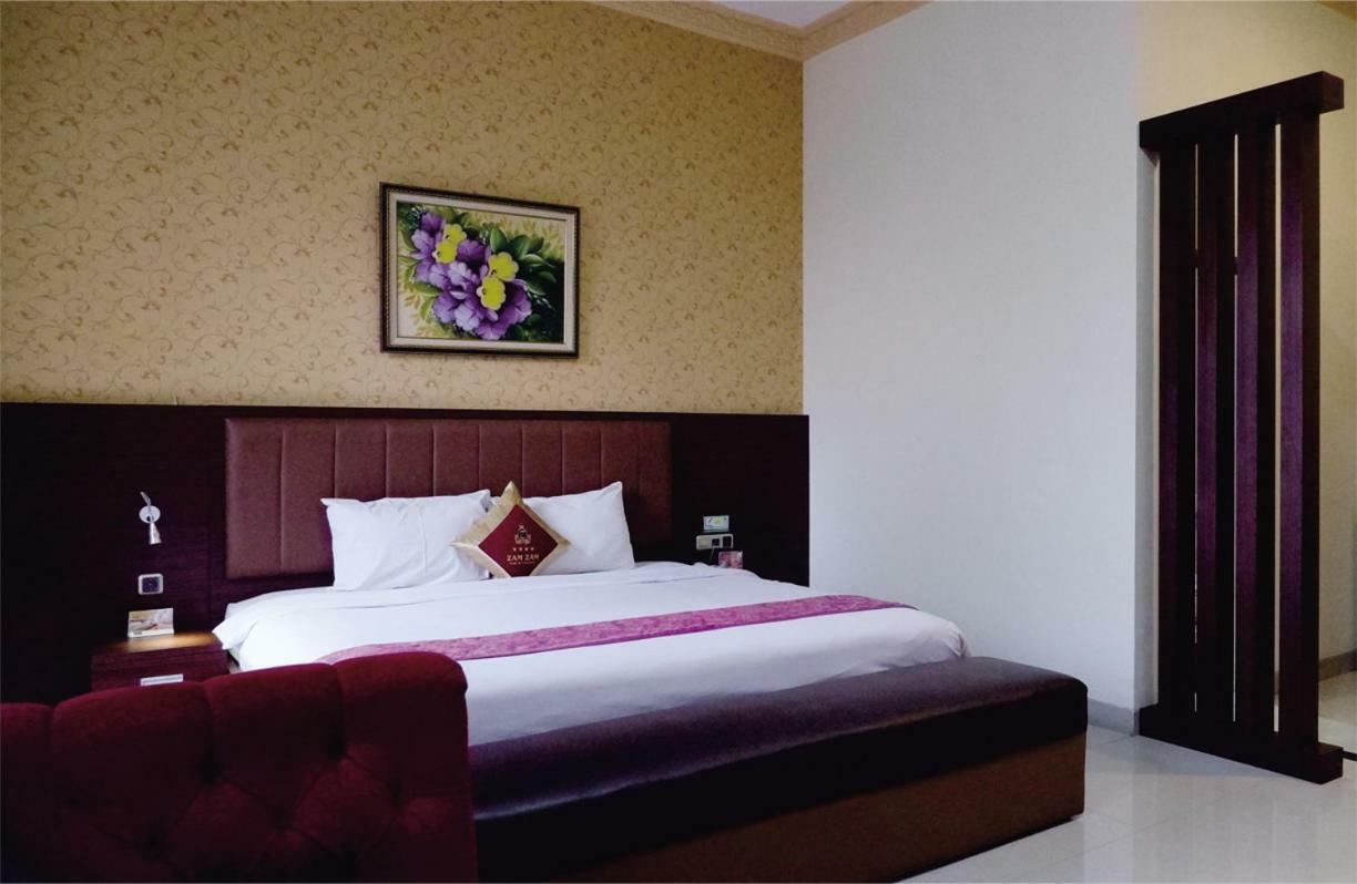 Zamzam Hotel And Resort Batu  Extérieur photo